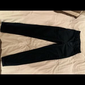 Black American Eagle jeans